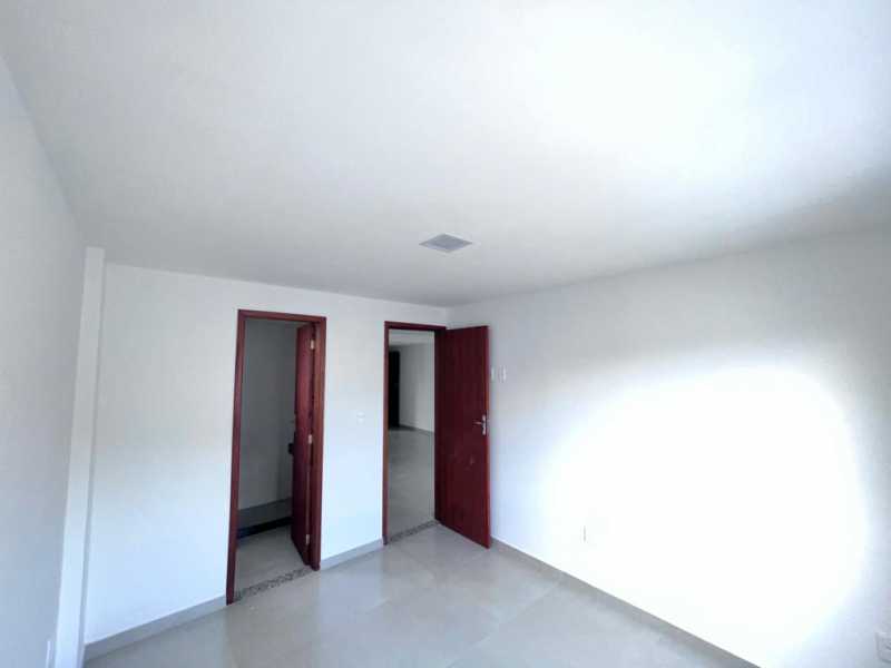 Apartamento à venda com 2 quartos, 70m² - Foto 13