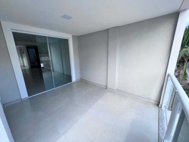 Apartamento à venda com 2 quartos, 70m² - Foto 7