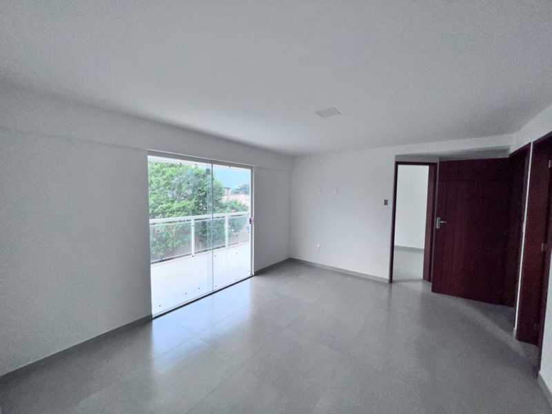 Apartamento à venda com 2 quartos, 68m² - Foto 5