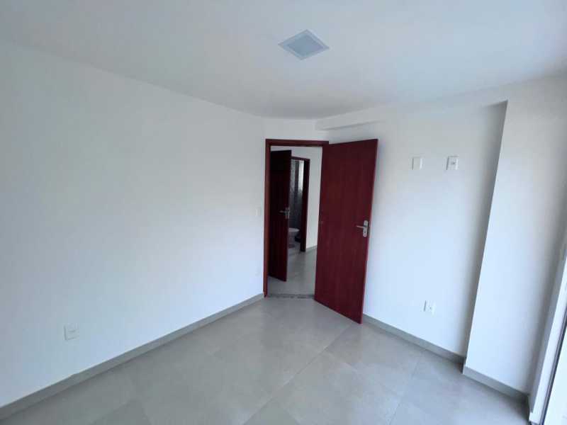 Apartamento à venda com 2 quartos, 68m² - Foto 10