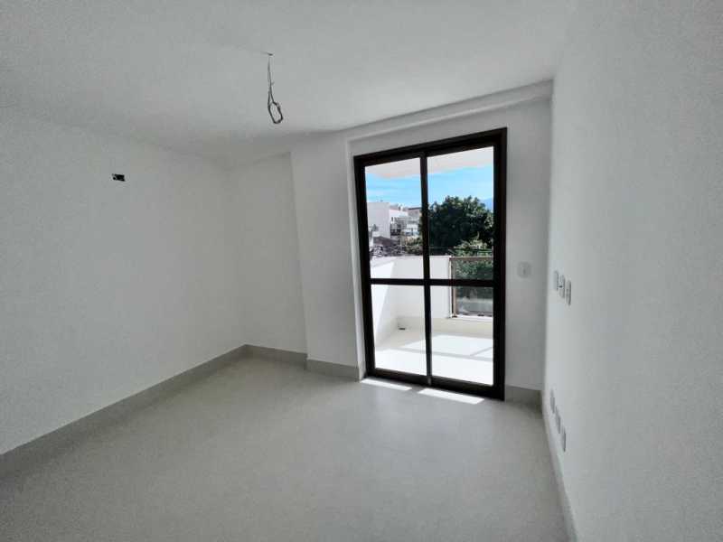 Apartamento à venda com 3 quartos, 106m² - Foto 7