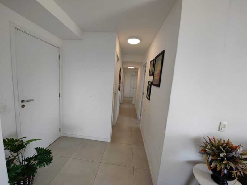 Apartamento à venda com 3 quartos, 102m² - Foto 8