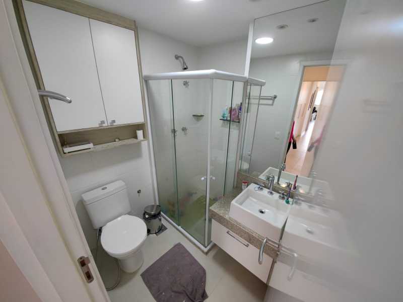 Apartamento à venda com 3 quartos, 102m² - Foto 18