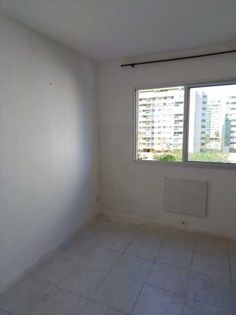 Apartamento à venda com 2 quartos, 68m² - Foto 8