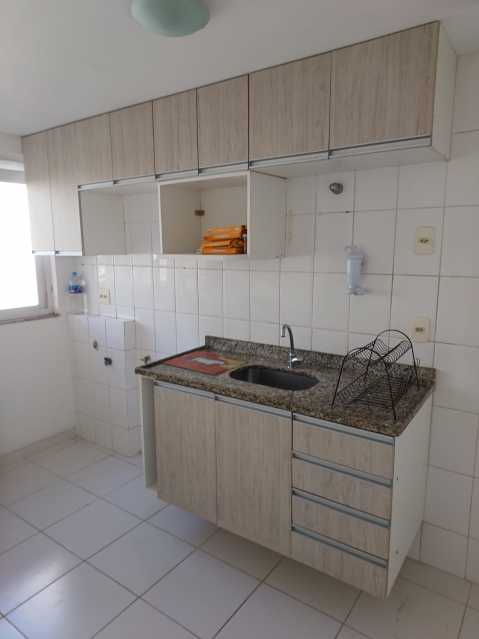 Apartamento à venda com 2 quartos, 68m² - Foto 10