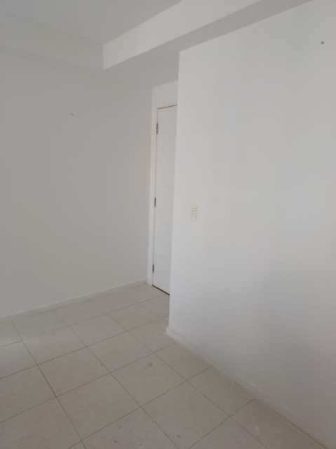 Apartamento à venda com 2 quartos, 68m² - Foto 12