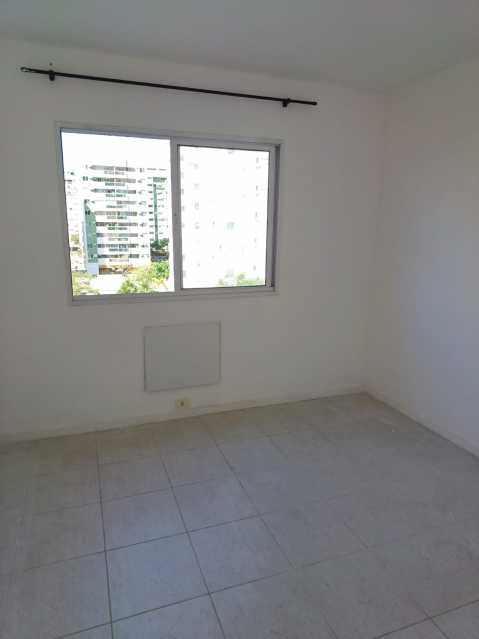 Apartamento à venda com 2 quartos, 68m² - Foto 11