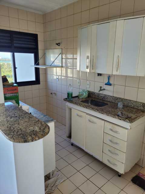 Apartamento à venda com 2 quartos, 65m² - Foto 8