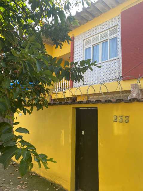 Casa à venda com 5 quartos, 180m² - Foto 1