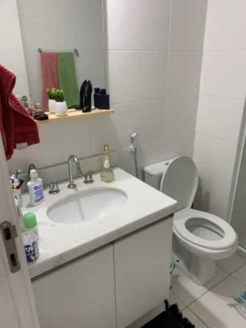 Apartamento à venda com 2 quartos, 67m² - Foto 10