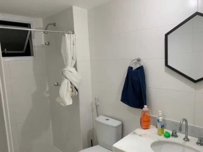 Apartamento à venda com 2 quartos, 67m² - Foto 18