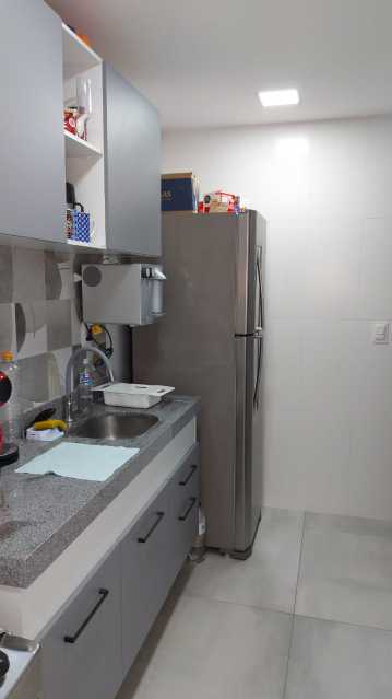 Apartamento à venda com 1 quarto, 55m² - Foto 9