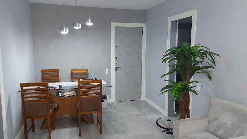 Apartamento à venda com 1 quarto, 55m² - Foto 4