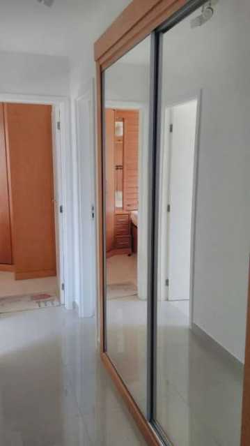 Apartamento à venda com 2 quartos, 65m² - Foto 6