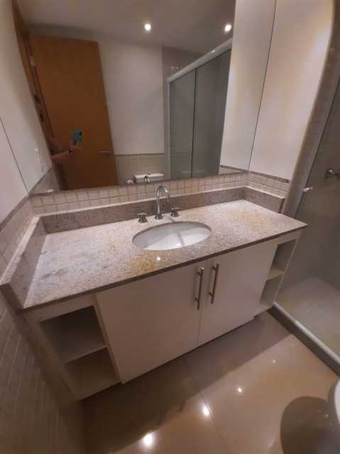 Apartamento à venda com 3 quartos, 82m² - Foto 8