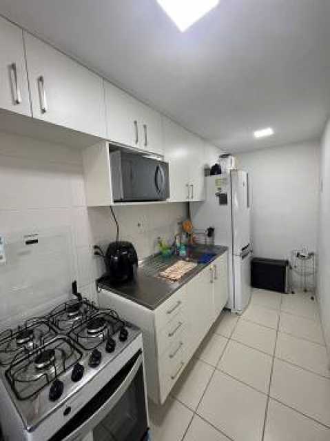 Apartamento à venda com 2 quartos, 68m² - Foto 18