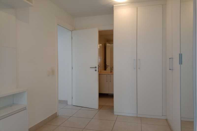 Apartamento à venda com 2 quartos, 56m² - Foto 19