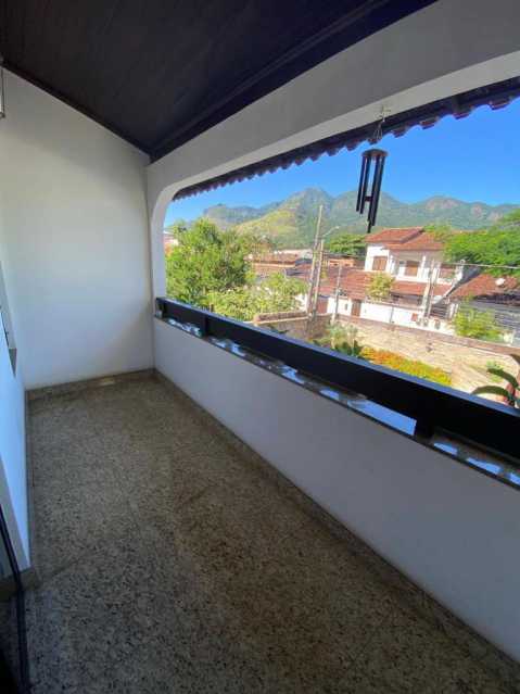 Casa de Condomínio à venda com 4 quartos, 350m² - Foto 25