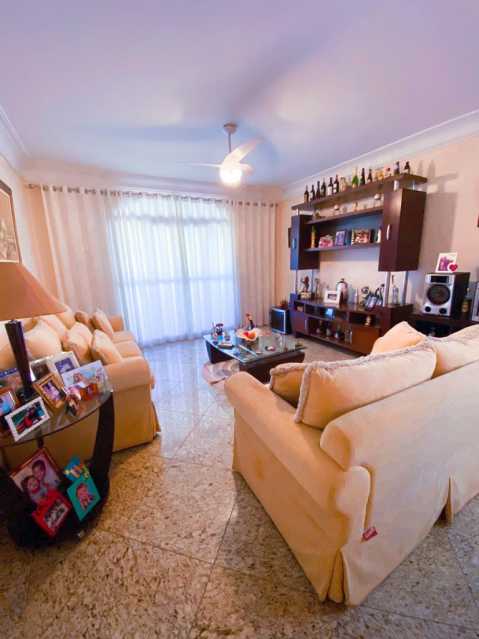 Casa de Condomínio à venda com 4 quartos, 350m² - Foto 19