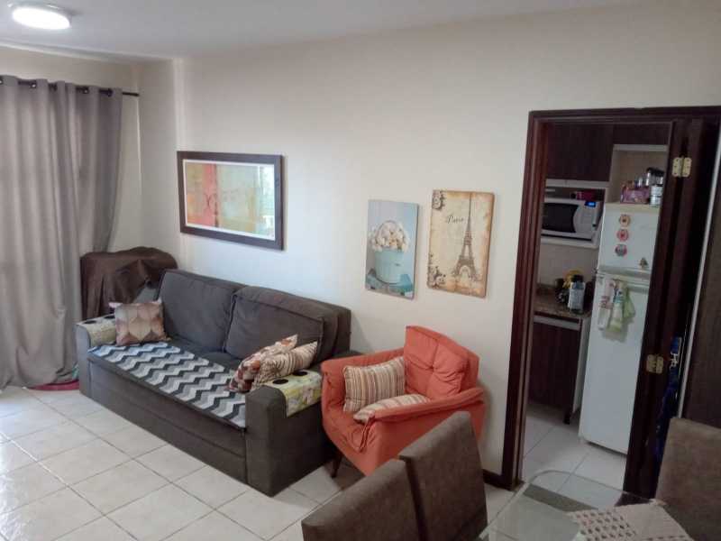 Apartamento à venda com 2 quartos, 63m² - Foto 9