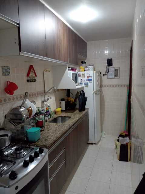 Apartamento à venda com 2 quartos, 63m² - Foto 11