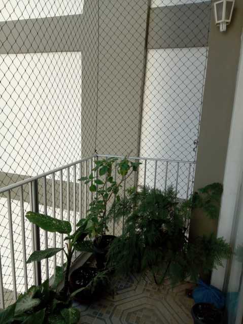 Apartamento à venda com 2 quartos, 63m² - Foto 16