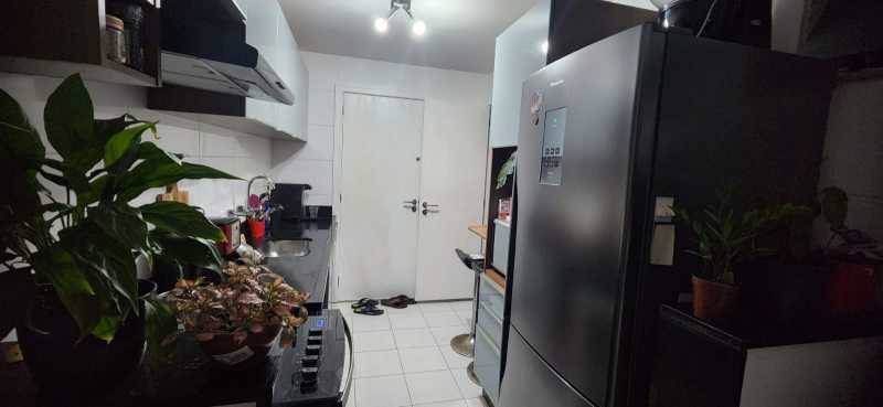 Apartamento à venda com 3 quartos, 114m² - Foto 14