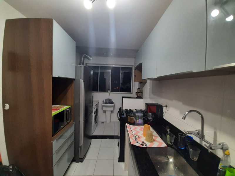 Apartamento à venda com 3 quartos, 114m² - Foto 12