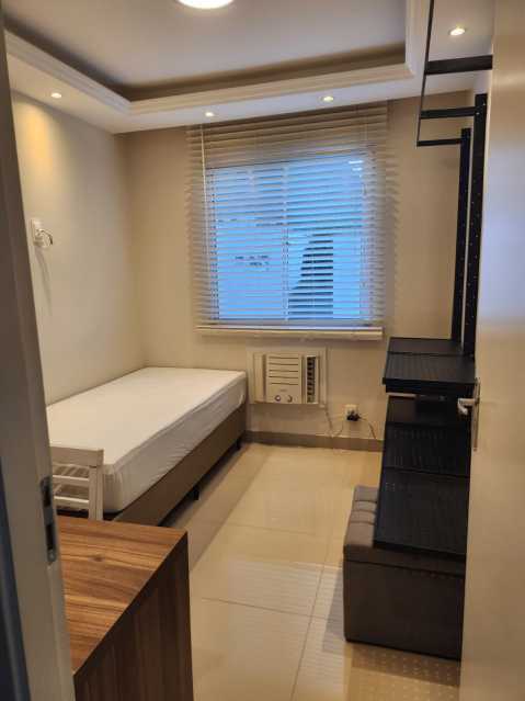 Apartamento à venda com 2 quartos, 60m² - Foto 10