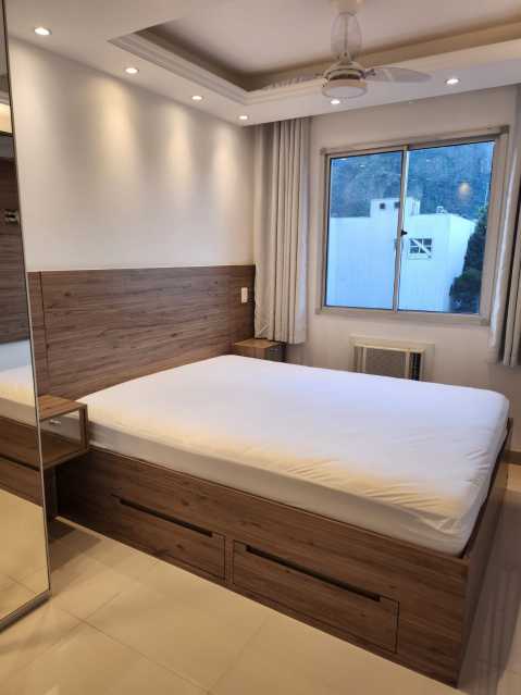 Apartamento à venda com 2 quartos, 60m² - Foto 14