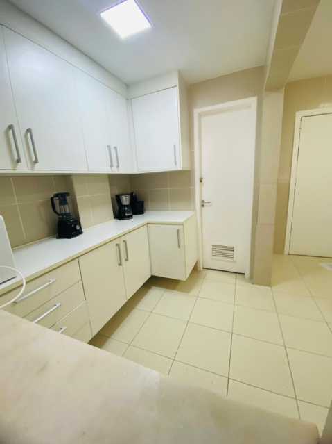 Apartamento à venda com 2 quartos, 85m² - Foto 6