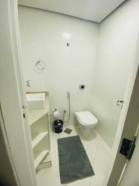 Apartamento à venda com 2 quartos, 85m² - Foto 12