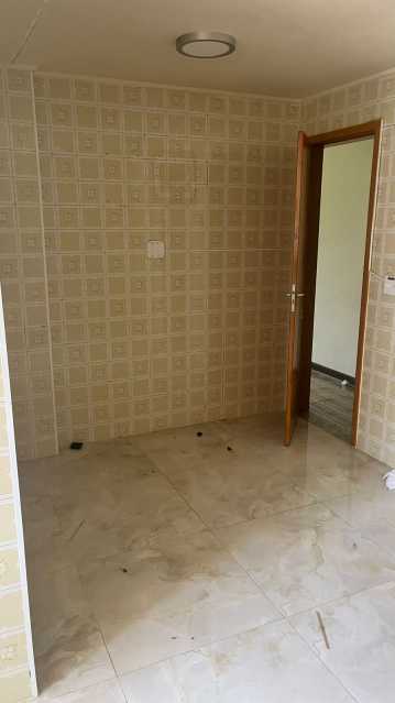 Apartamento à venda com 3 quartos, 95m² - Foto 9