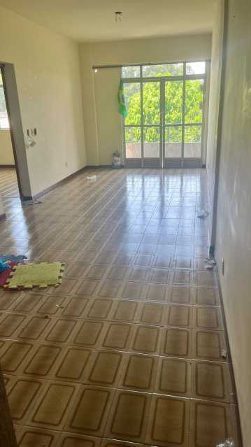 Apartamento à venda com 3 quartos, 95m² - Foto 1