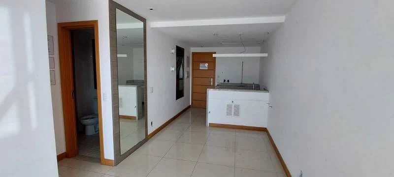 Apartamento à venda com 1 quarto, 34m² - Foto 11