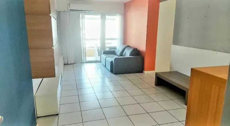 Apartamento à venda com 3 quartos, 97m² - Foto 4