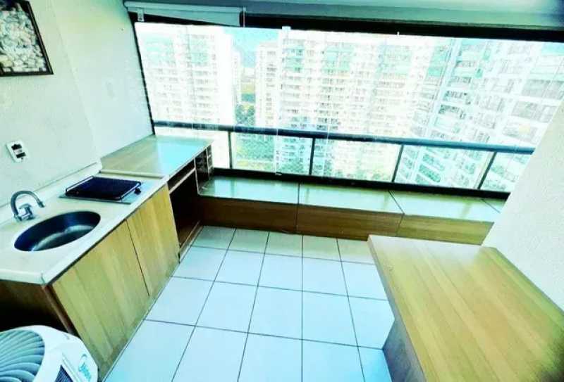 Apartamento à venda com 3 quartos, 97m² - Foto 5