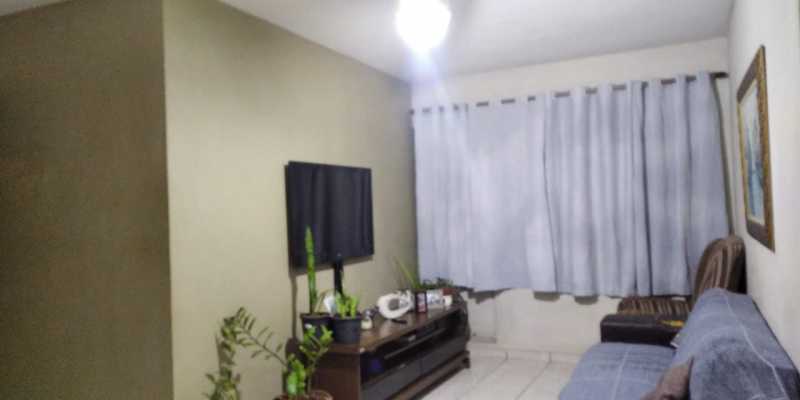 Apartamento à venda com 2 quartos, 65m² - Foto 2