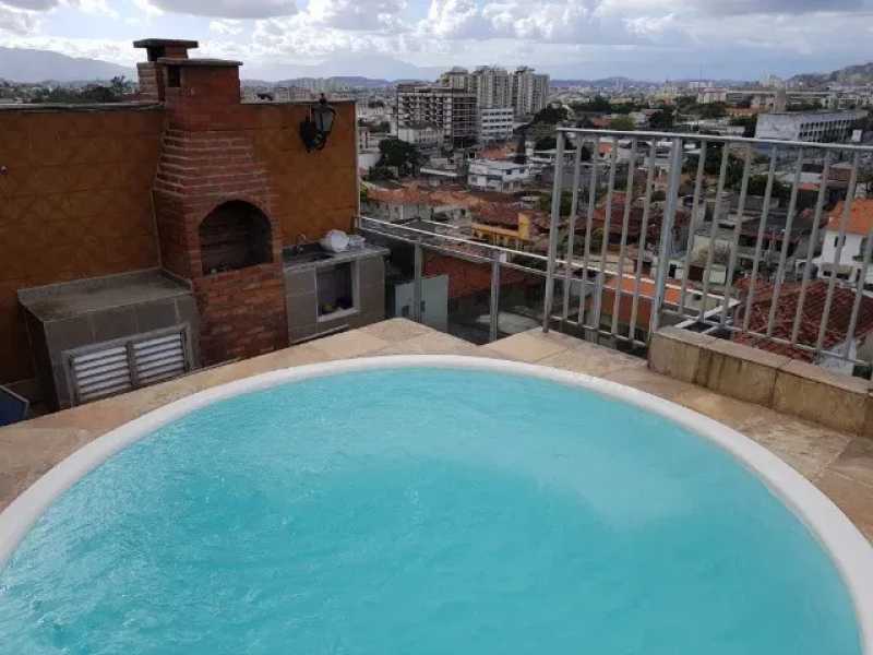 Cobertura à venda com 3 quartos, 245m² - Foto 1