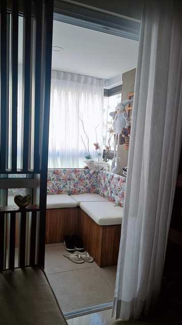 Apartamento à venda com 2 quartos, 68m² - Foto 11