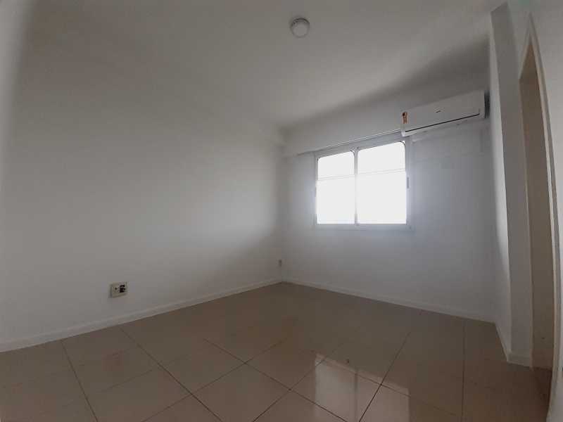 Apartamento à venda com 3 quartos, 96m² - Foto 12