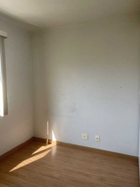 Apartamento à venda com 2 quartos, 67m² - Foto 13