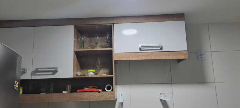 Apartamento à venda com 2 quartos, 62m² - Foto 3