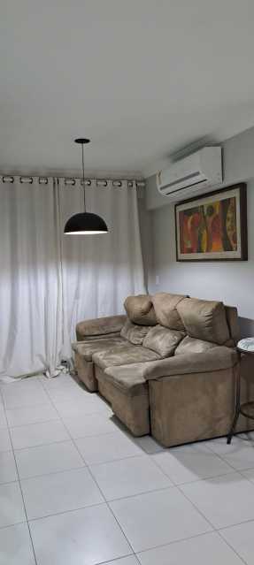 Apartamento à venda com 2 quartos, 62m² - Foto 11