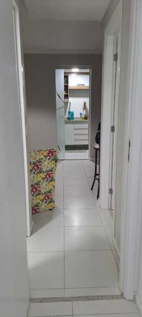 Apartamento à venda com 2 quartos, 62m² - Foto 23