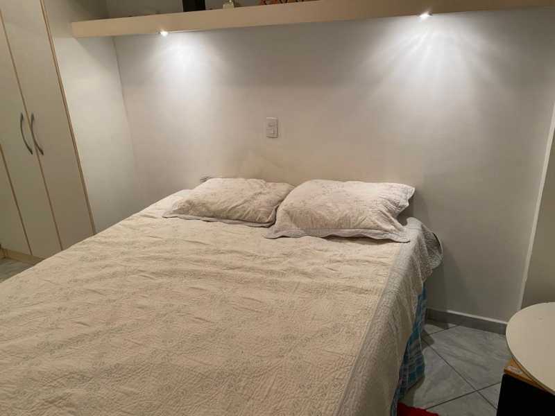 Apartamento à venda com 2 quartos, 63m² - Foto 12