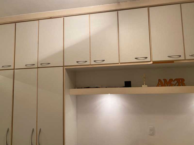 Apartamento à venda com 2 quartos, 63m² - Foto 11