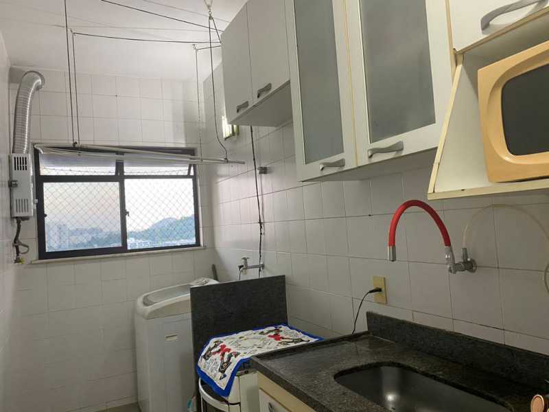 Apartamento à venda com 2 quartos, 63m² - Foto 29