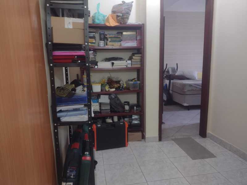 Casa de Vila à venda com 3 quartos, 90m² - Foto 19