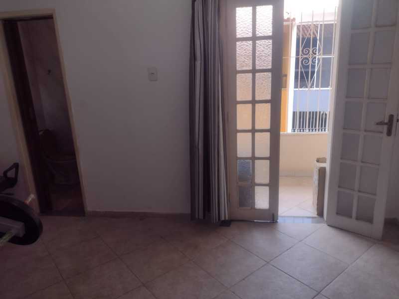 Casa de Vila à venda com 3 quartos, 90m² - Foto 21